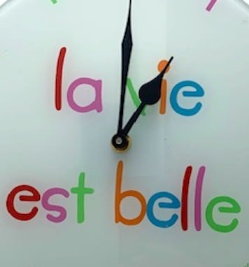 La vie est belle, comme symbole du chakra sacré équilibré